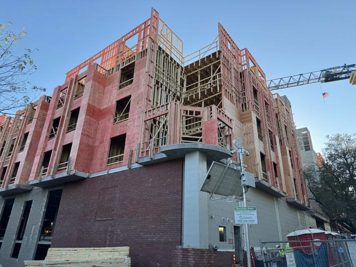 CORNER FRAMING LEAVEOUT